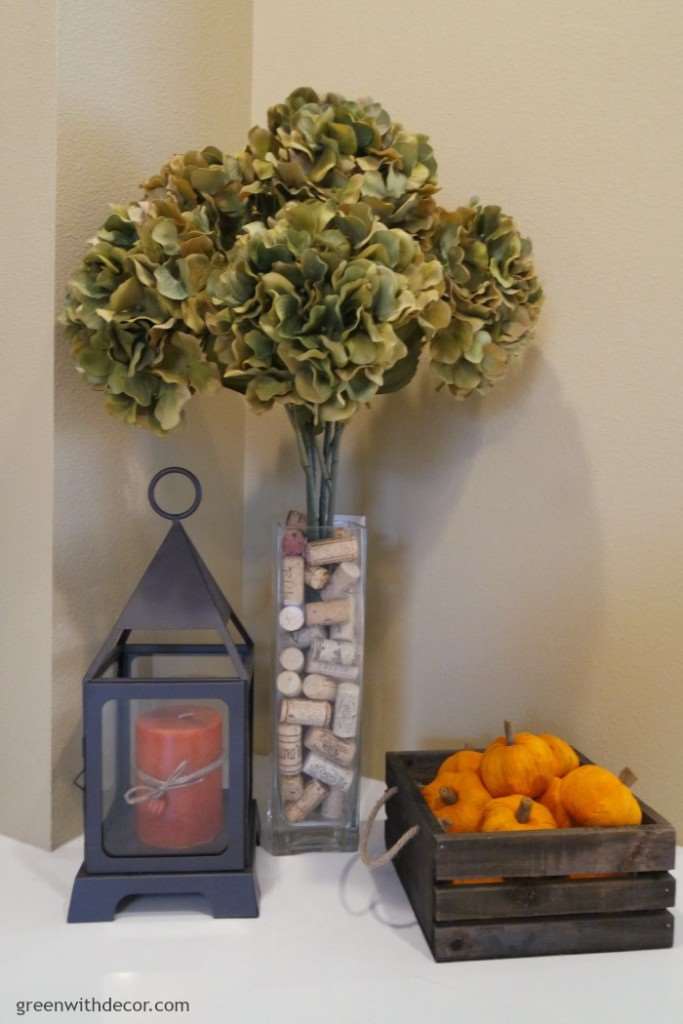 Five affordable tips for decorating for fall from Green With Decor. What fun ideas!