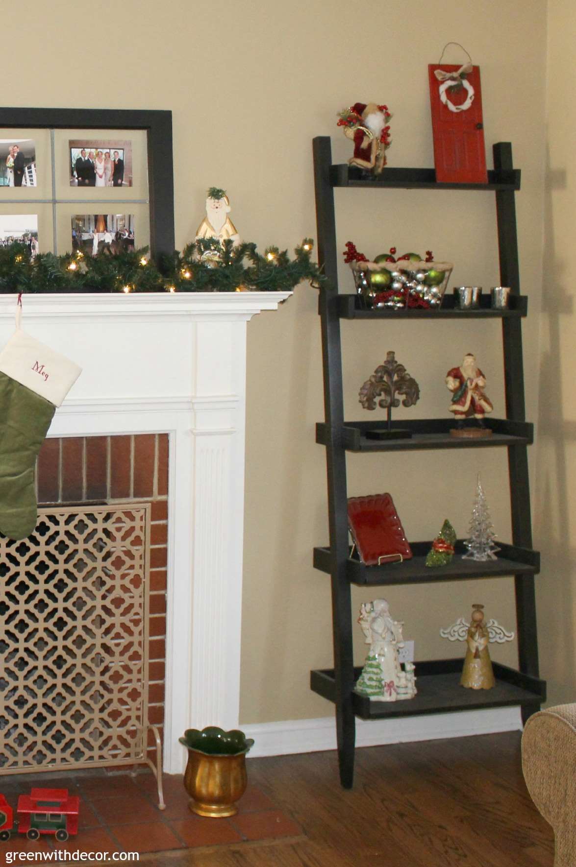 tips for styling a ladder shelf for christmas – green with decor