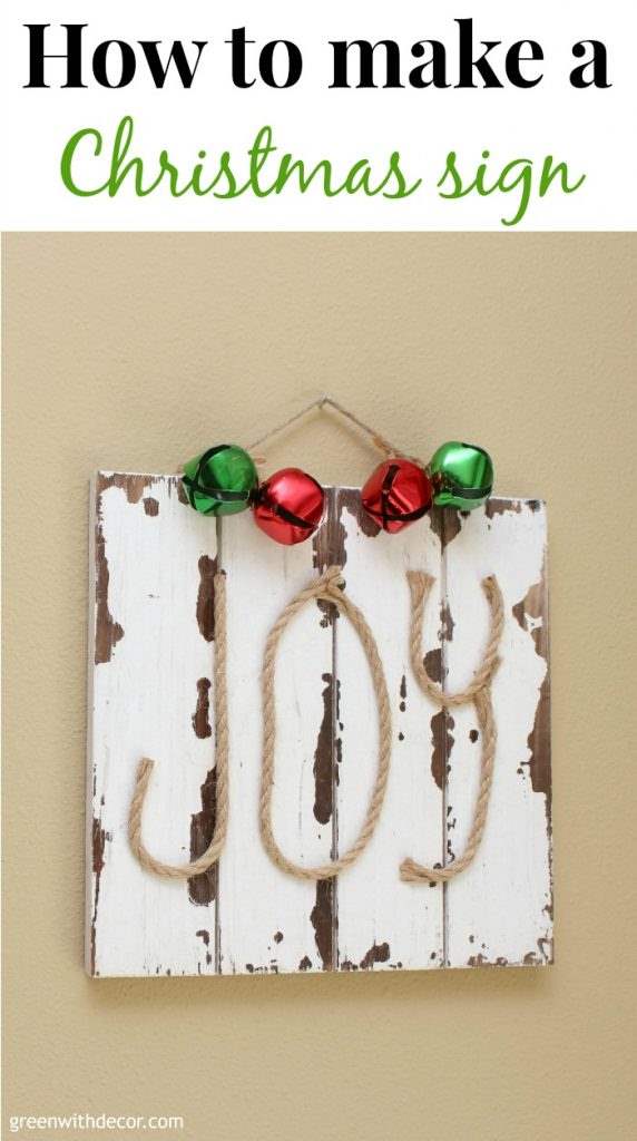 How to make a DIY Christmas ‘JOY’ sign. Love this with the little jingle bells, what a fun Christmas craft project!