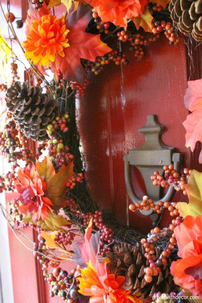 Great affordable fall decorating ideas from 34 bloggers! There are some awesome ideas here that I have to try. I love how they add fall decor without losing the everyday look of their homes.