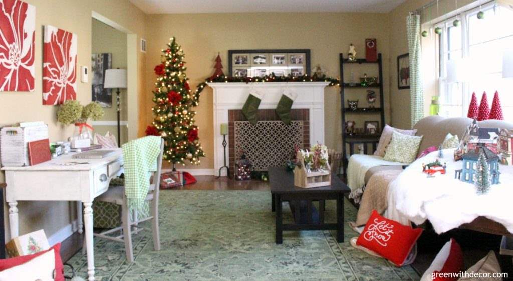 Living Room For Christmas On A Budget