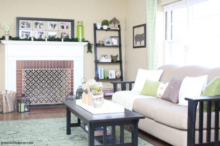 Easy winter decorating ideas - Green With Decor