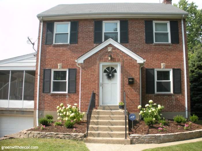 A house tour - they renovated the whole thing! Love the updated kitchen and bathroom.