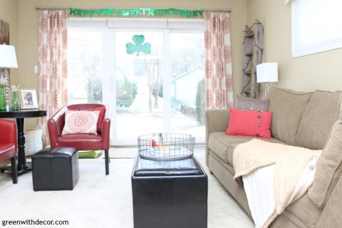 St. Patrick's Day decorating in the family room. Some easy festive ideas for adding St. Patrick's Day decor to a neutral family room.
