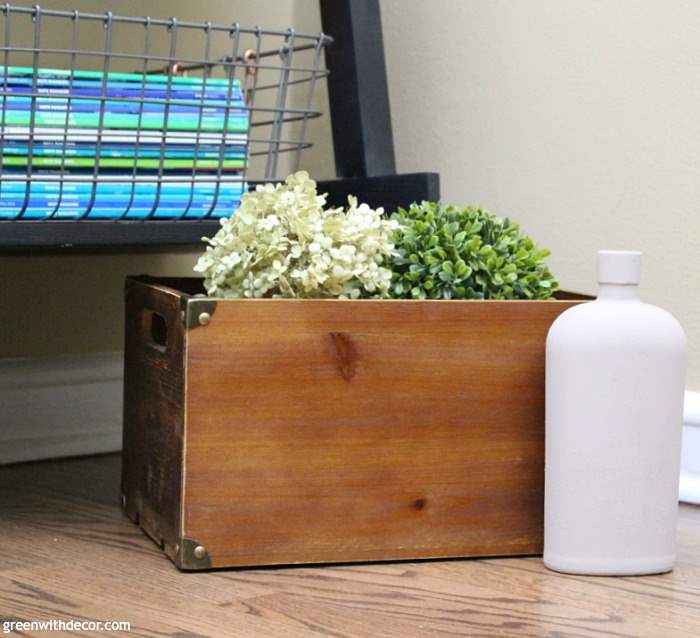 An easy way to DIY faux concrete vases | diy project | diy vase | spring project | how to use clay paint | use old glass bottles | liquor bottle diy | diy bottle project | painting diy