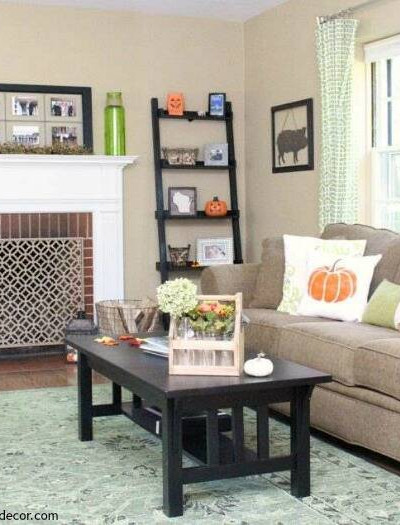 Great tips for choosing an area rug for the living room! Love these!