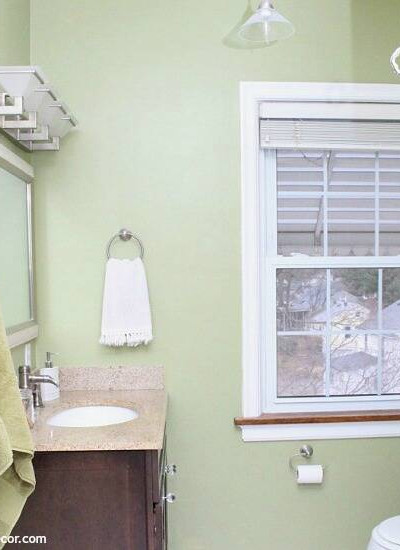 Great, simple DIY and decorating ideas for changing the look of a bathroom for just $100. Perfect for renters, kids bathrooms or if you just can't afford a renovation right now! These are so smart!