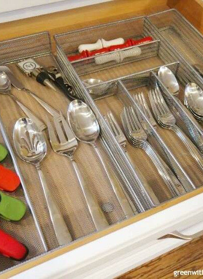 How to organize your kitchen drawers