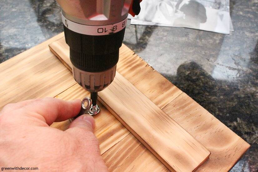 DIY picture frames with a burned wood finish - Green With Decor