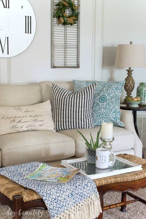 Gray paint in living room