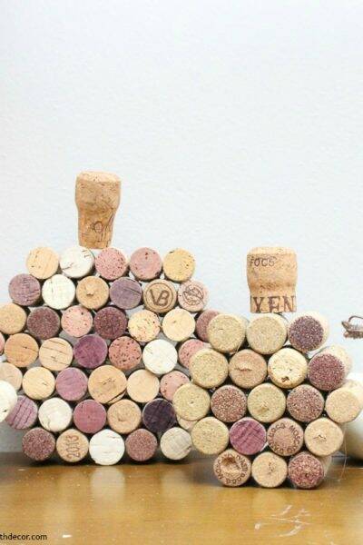 DIY wine cork pumpkins
