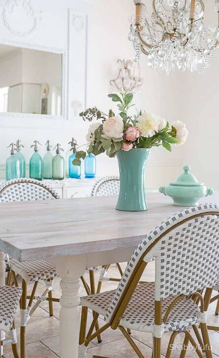 The best white paint colors - dining room