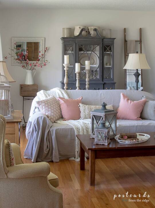 The best white paint colors - living room