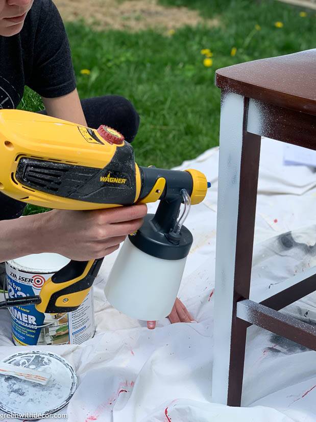 Wagner sprayer painting barstools with primer