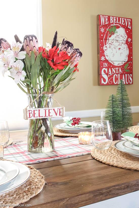 Easy Christmas Centerpiece Ideas