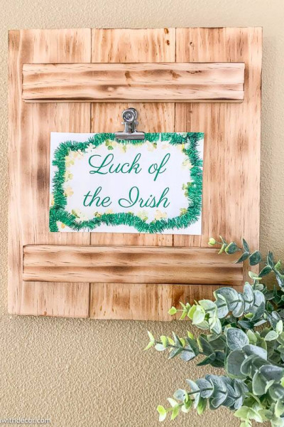 Free St. Patrick's Day printable in a wood frame