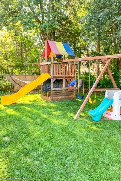 Family-friendly backyard tour - Green With Decor