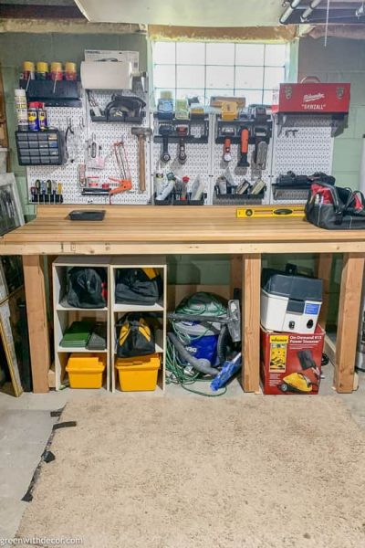 An easy way to organize tools - Green WIth DEcor