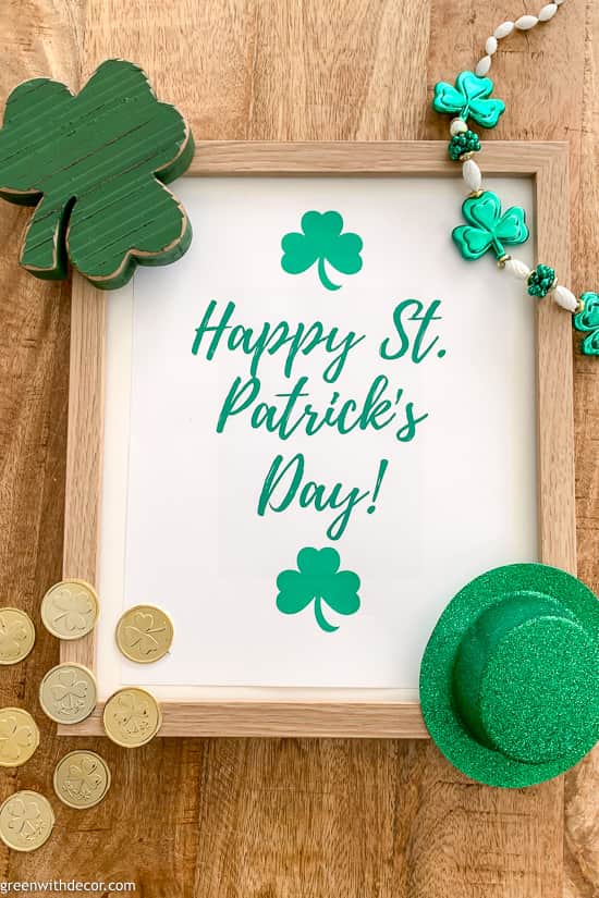 Free St. Patrick's Day printable on wood background