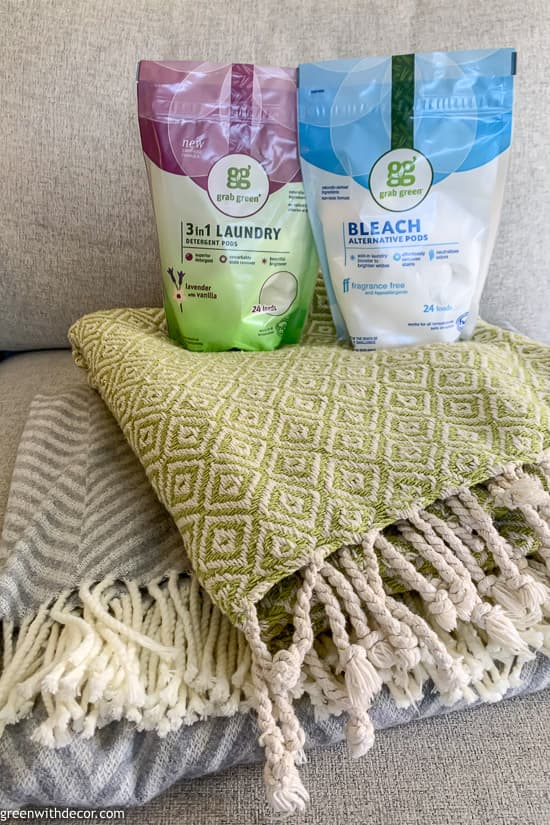 Blankets with laundry detergent